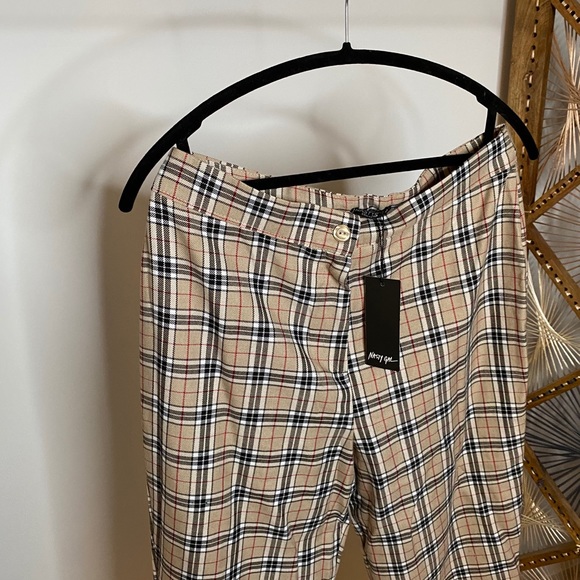 Nasty Gal Beige Checked Pants - Picture 3 of 7